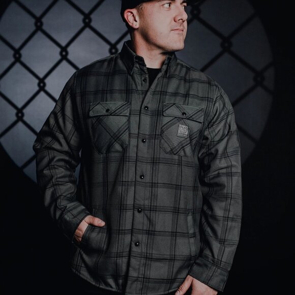 NWT Dixxon Dakota Gray Plaid Sherpa Lined Flannel Jacket - Picture 5 of 10